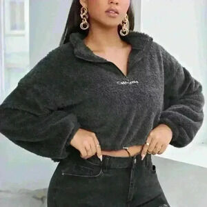 SHEIN Curve Letter Embroidery Drawstring Hem Drop Shoulder Crop Teddy Pullover